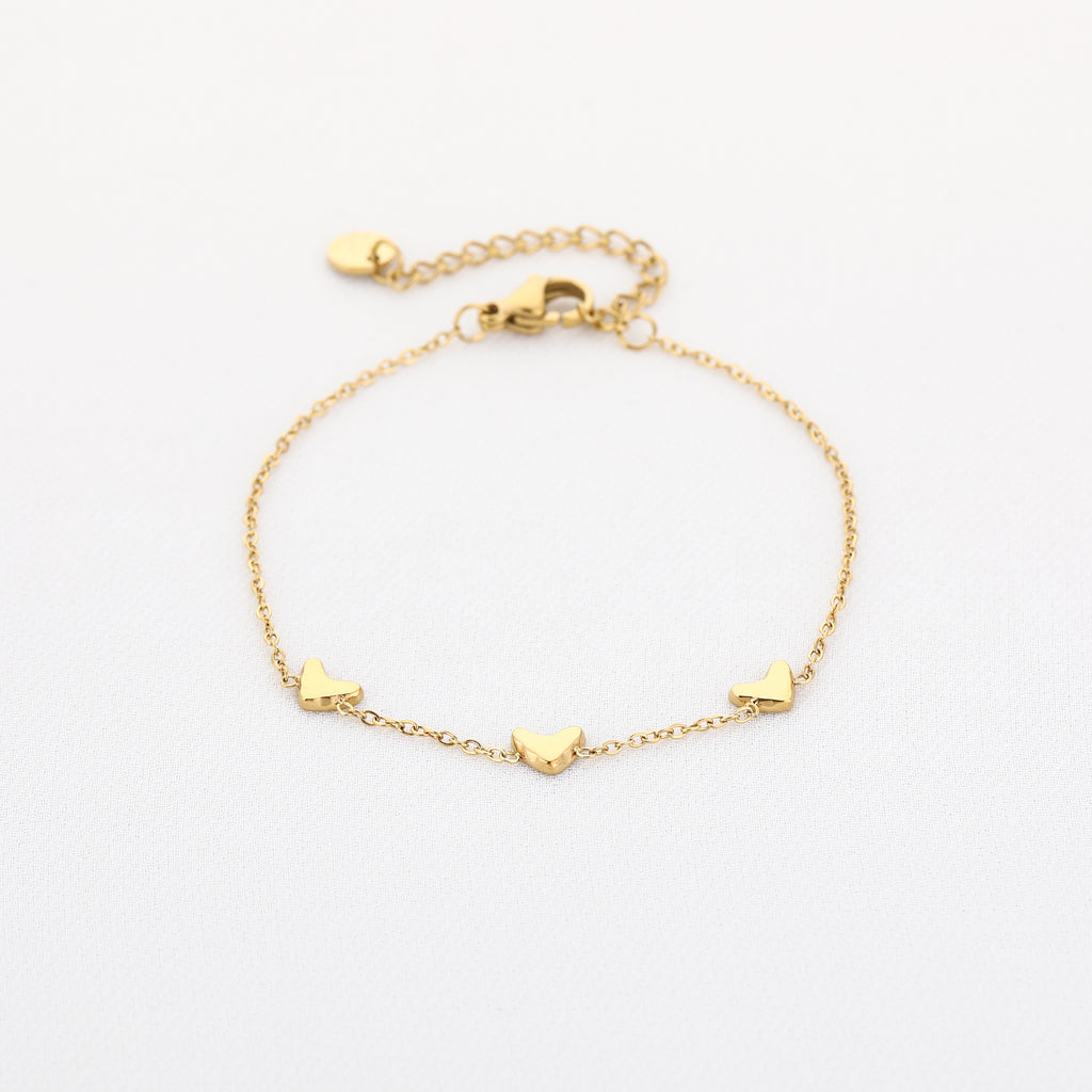 Armband met hartjes goud
