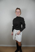 Top Ella bruin